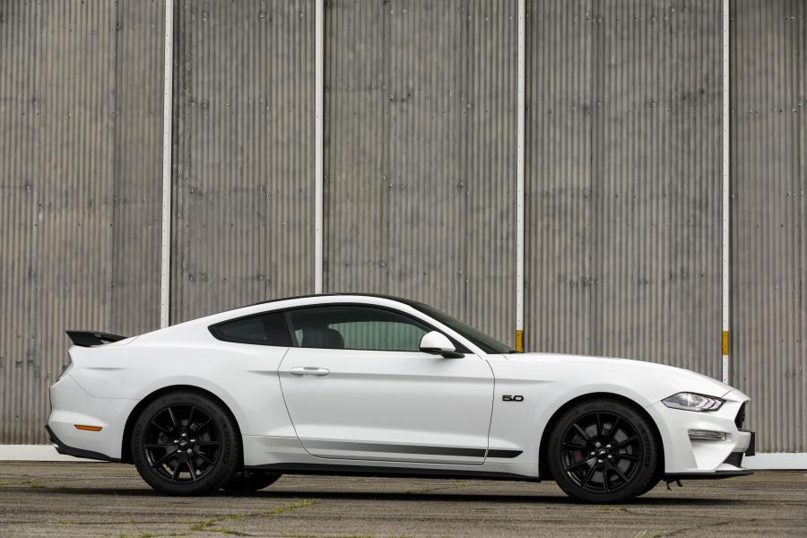 Ford Mustang GT Black Shadow 2019 года  (LA) (фото 13 из 40)